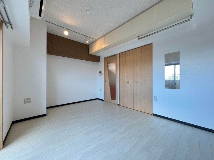 プラ・ディオ森小路セレニテの物件内観写真