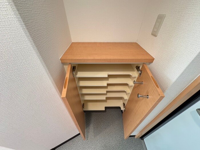 プラ・ディオ森小路セレニテの物件内観写真