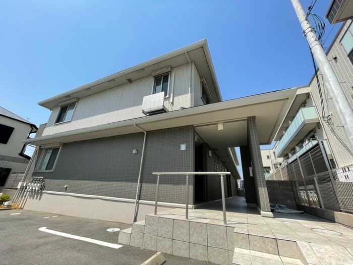 フル―レ神明の物件外観写真