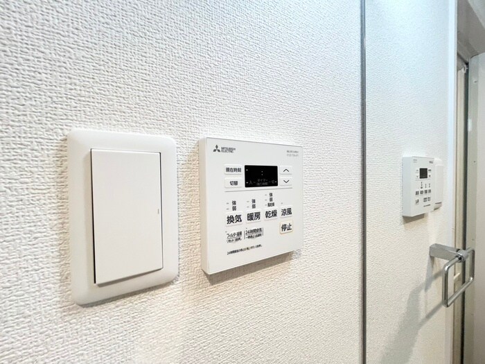 ﾌｫｰﾘｱﾗｲｽﾞ大阪ﾐｯﾃ(804)の物件内観写真