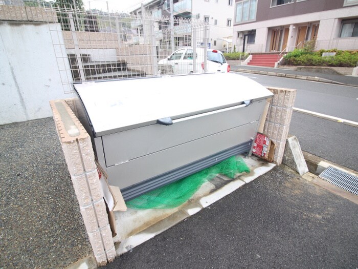 ルーヴル円明寺の物件外観写真