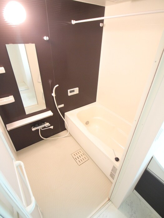 ルーヴル円明寺の物件内観写真