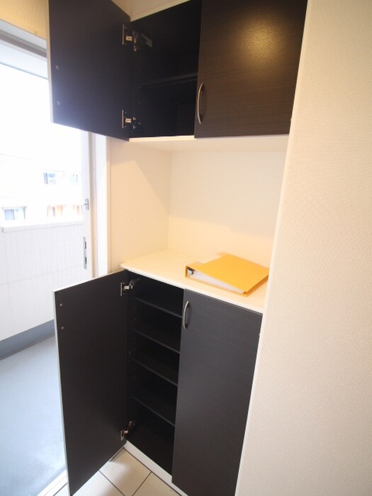 ルーヴル円明寺の物件内観写真