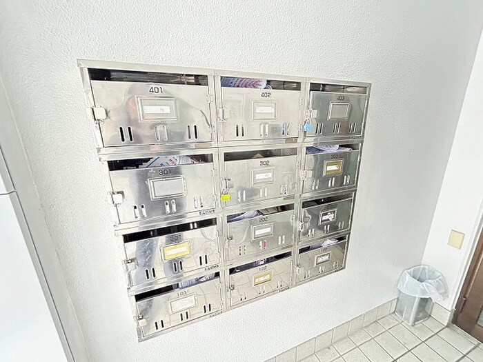 清和マンションの物件外観写真