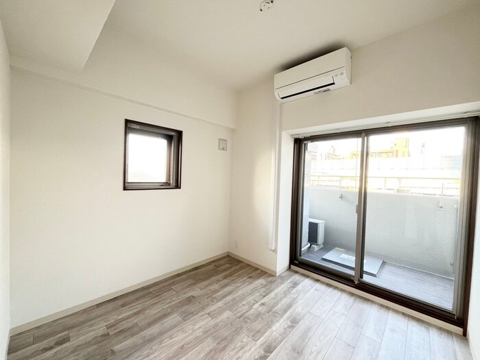 ﾌｫｰﾘｱﾗｲｽﾞ大阪ﾐｯﾃ(1003)の物件内観写真