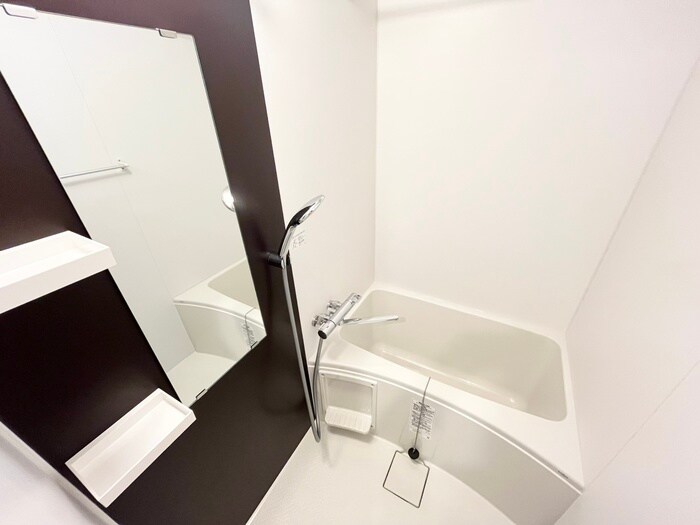 ﾌｫｰﾘｱﾗｲｽﾞ大阪ﾐｯﾃ(1005)の物件内観写真