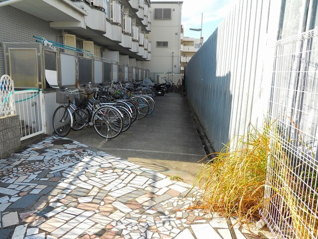 ALEX23の物件外観写真