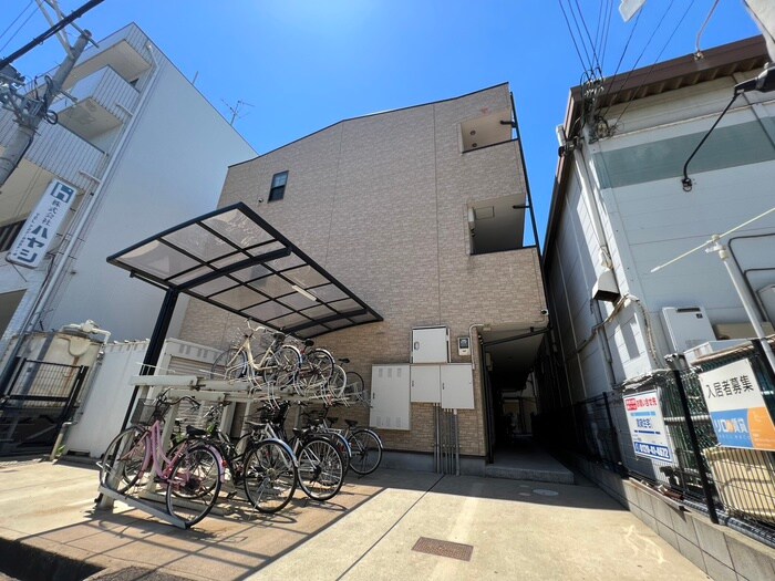 アンプル－ルフェ－ル寿の物件外観写真