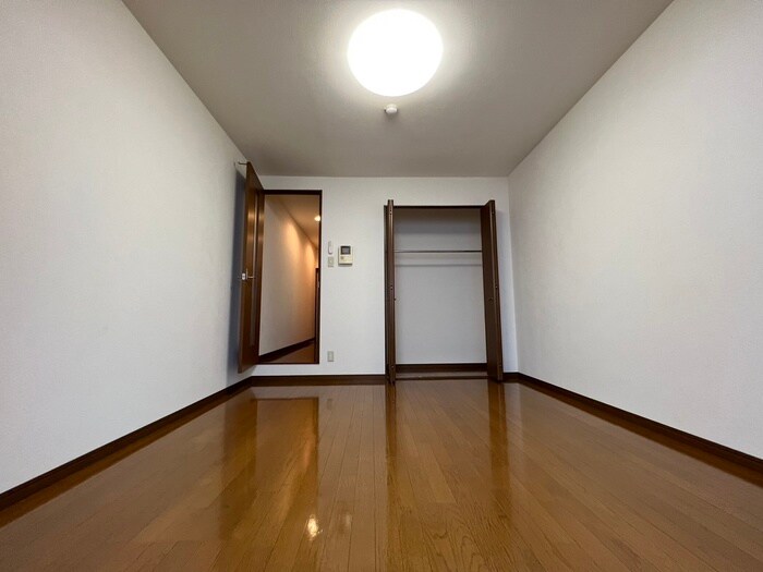 アンプル－ルフェ－ル寿の物件内観写真