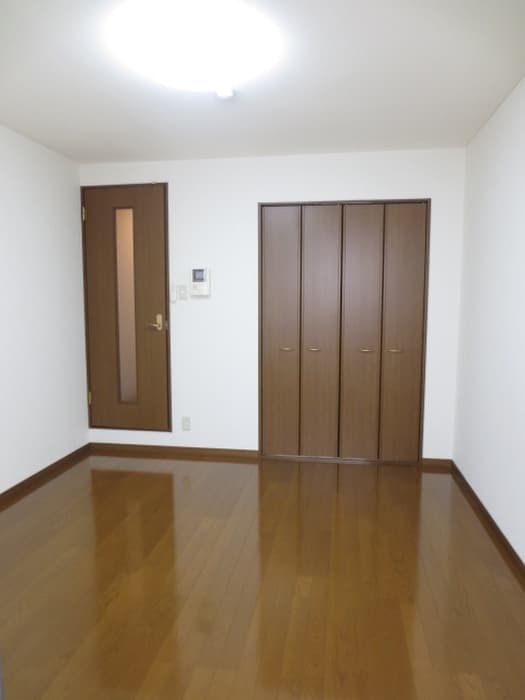 アンプル－ルフェ－ル寿の物件内観写真