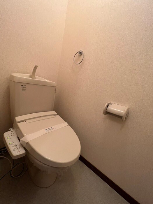 アンプル－ルフェ－ル寿の物件内観写真