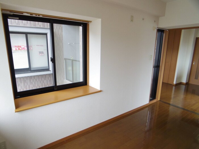 ＡＤＥＳＴ興戸の物件内観写真