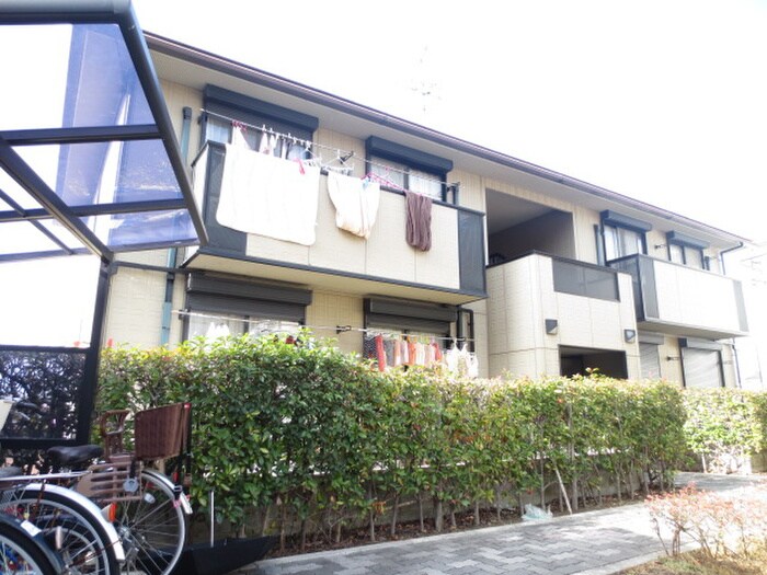 クイ－ンズヒルＢ棟の物件外観写真