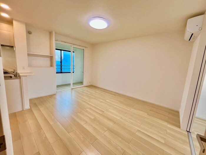 オリーブ羽倉崎Ａ棟の物件内観写真