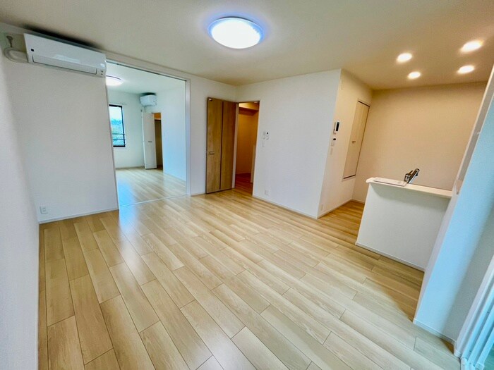 オリーブ羽倉崎Ａ棟の物件内観写真