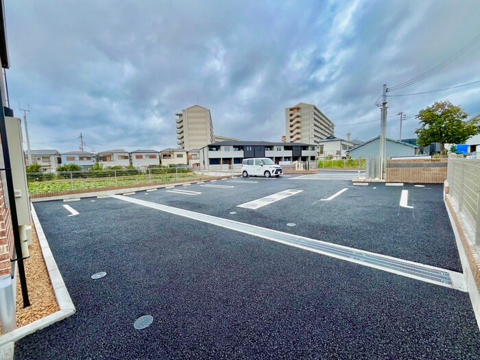 オリーブ羽倉崎Ａ棟の物件外観写真