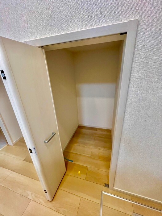 オリーブ羽倉崎Ａ棟の物件内観写真