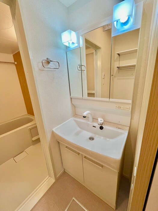 オリーブ羽倉崎Ａ棟の物件内観写真