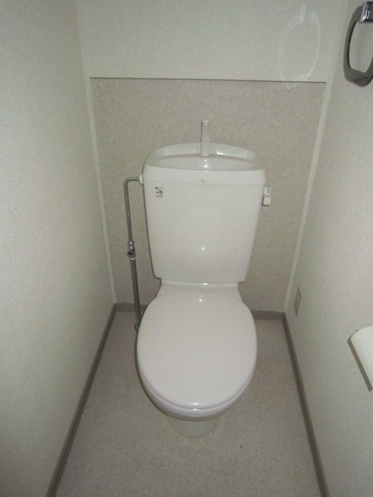 クイ－ンズヒルＦ棟の物件内観写真