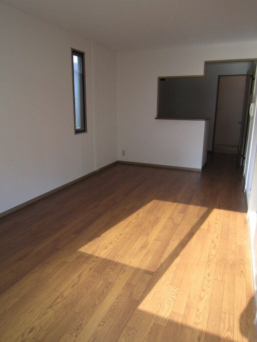 クイ－ンズヒルＦ棟の物件内観写真