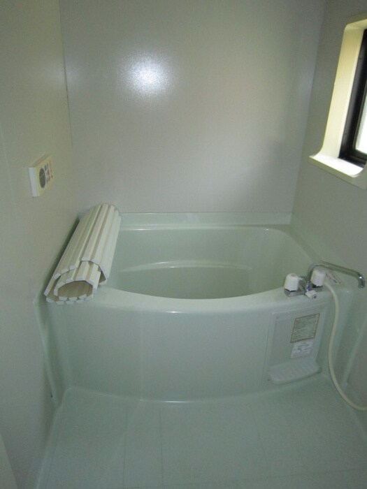 クイ－ンズヒルＦ棟の物件内観写真