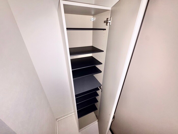 シュトゥルデール幸通の物件内観写真