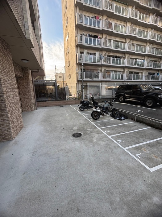 PHOENIX Clove Tomoiの物件外観写真