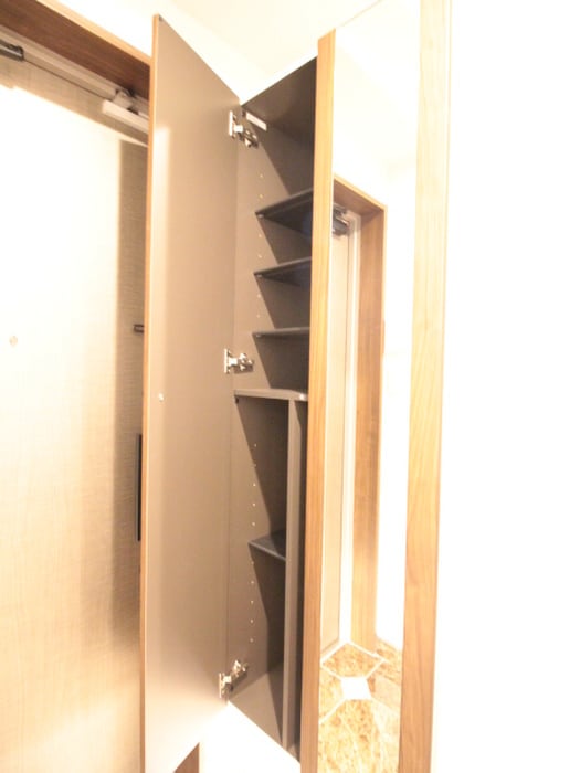 PHOENIX Clove Tomoiの物件内観写真