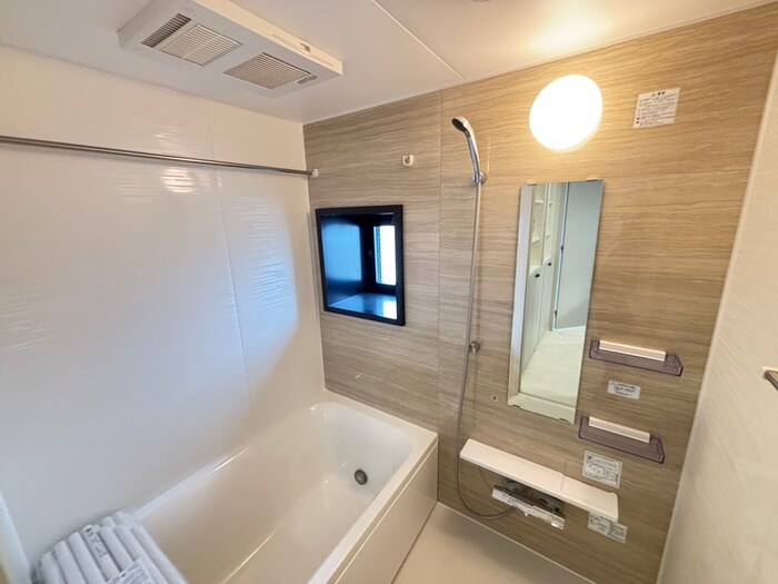 ﾍﾞｲｻｲﾄﾞﾊﾟｰｸOSAKAｻｳｽﾚｼﾞﾃﾞﾝｼｽの物件内観写真