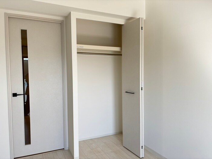 ﾍﾞｲｻｲﾄﾞﾊﾟｰｸOSAKAｻｳｽﾚｼﾞﾃﾞﾝｼｽの物件内観写真