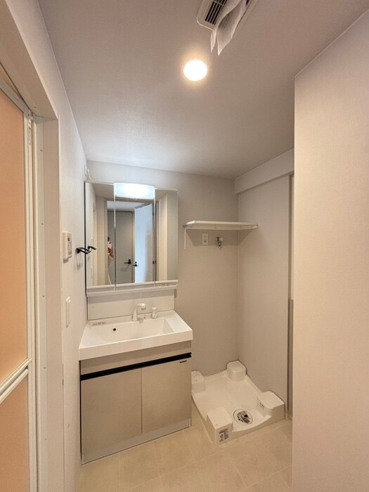 ﾍﾞｲｻｲﾄﾞﾊﾟｰｸOSAKAｻｳｽﾚｼﾞﾃﾞﾝｼｽの物件内観写真