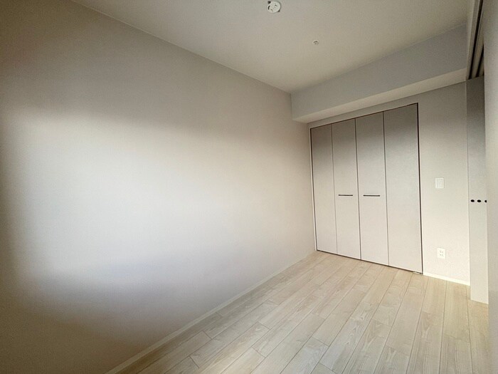 ﾍﾞｲｻｲﾄﾞﾊﾟｰｸOSAKAｻｳｽﾚｼﾞﾃﾞﾝｼｽの物件内観写真