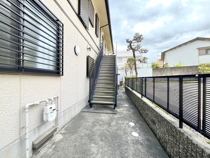 ドミール芦屋の物件外観写真