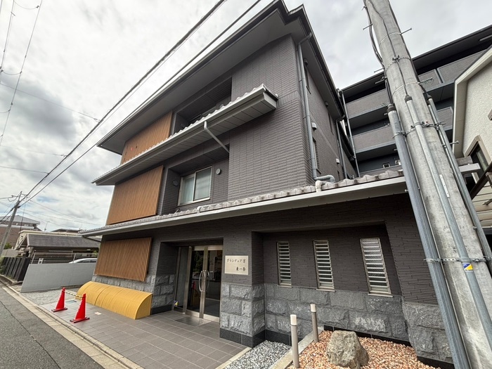 グランデュア京　東一条の物件外観写真