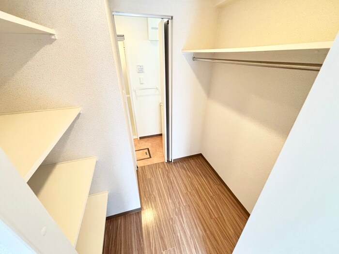 グランデュア京　東一条の物件内観写真