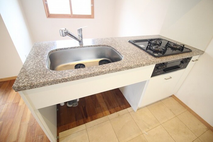 ｳﾞｨﾝﾃｰｼﾞﾏﾝｼｮﾝﾘｭｰﾌﾞ二条の物件内観写真