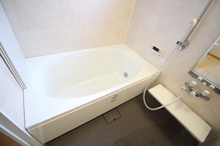 ｳﾞｨﾝﾃｰｼﾞﾏﾝｼｮﾝﾘｭｰﾌﾞ二条の物件内観写真