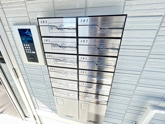 ディル西京極の物件外観写真