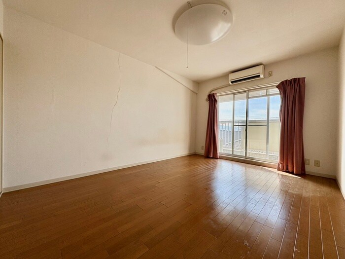 アーバンエース西神戸パルの物件内観写真