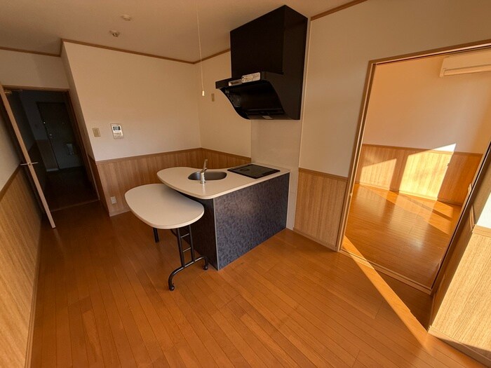 コ－ラルハイツ平野の物件内観写真