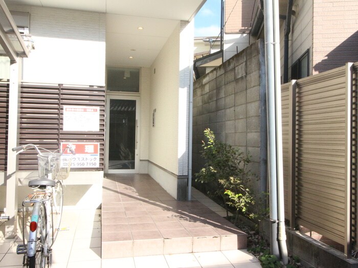 トレフルメゾン出町柳の物件外観写真