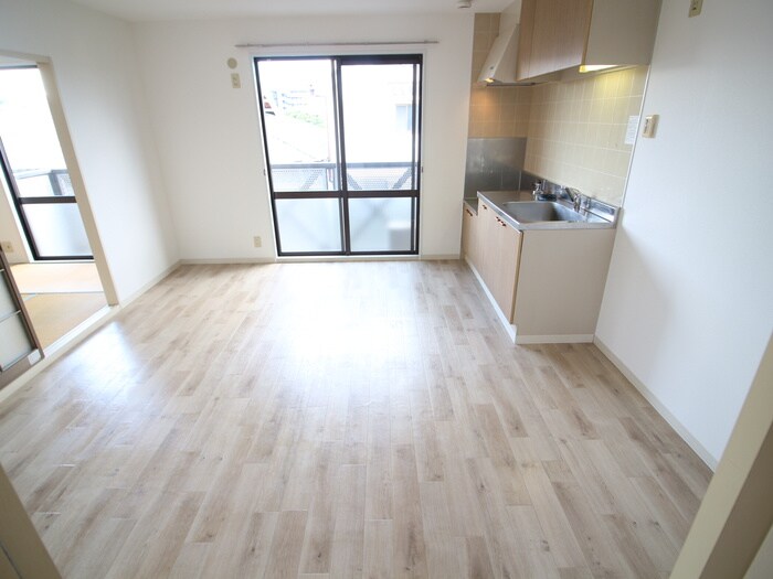 松井ハイツの物件内観写真
