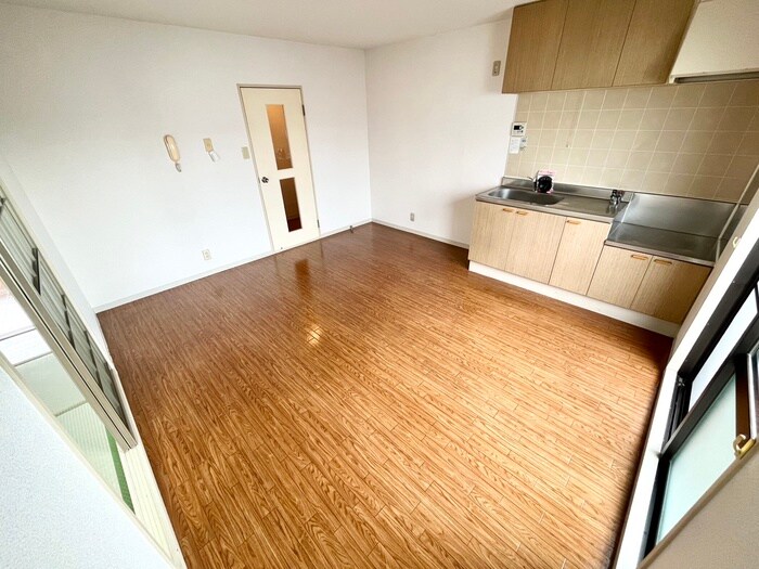 松井ハイツの物件内観写真