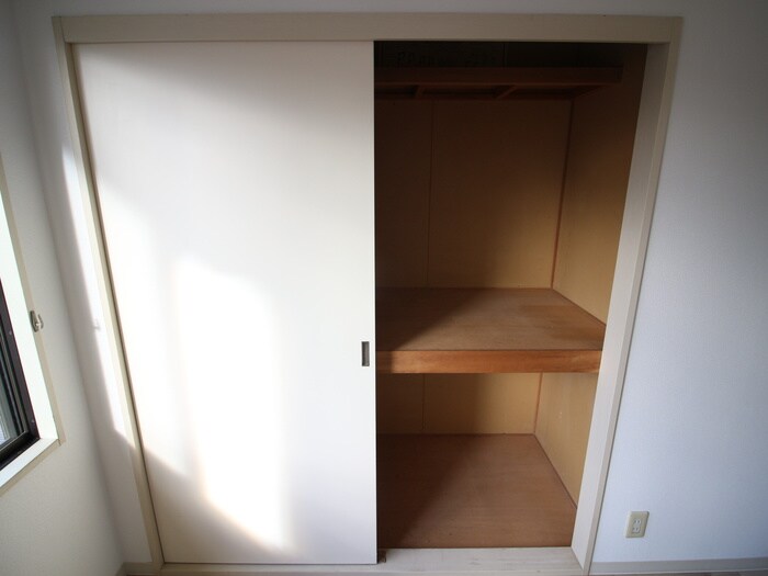 松井ハイツの物件内観写真