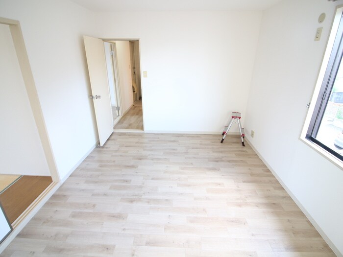 松井ハイツの物件内観写真