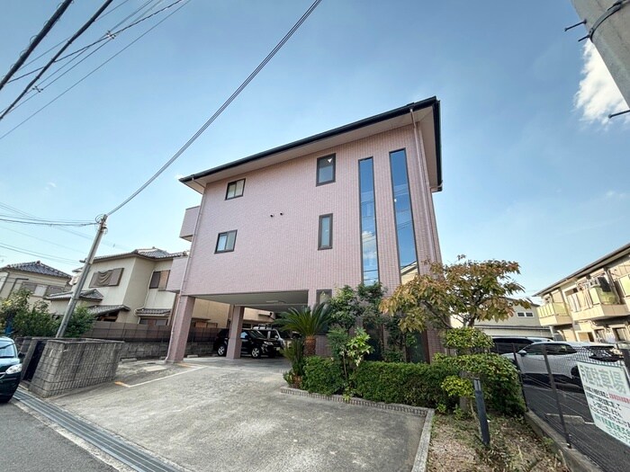 アゼリア２号館の物件外観写真