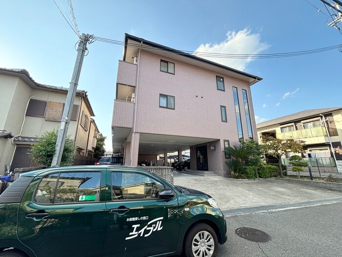 アゼリア２号館の物件外観写真