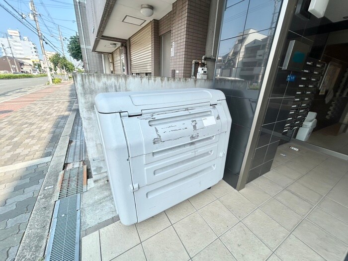 サンライフ北田辺の物件外観写真