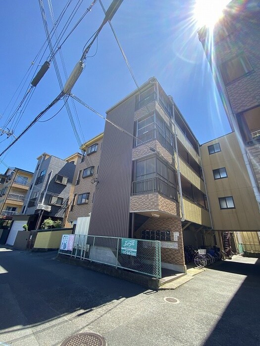 三熊ハイツ渚５号の物件外観写真