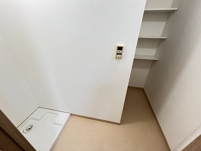 三熊ハイツ渚５号の物件内観写真